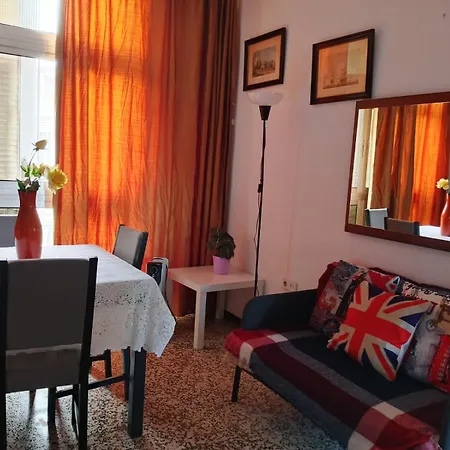 Habitación en casa particular Acogedor Sevilla